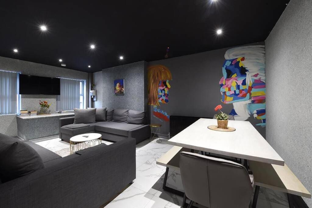 Апартаменты Back Turner Townhouse Манчестер Экстерьер фото